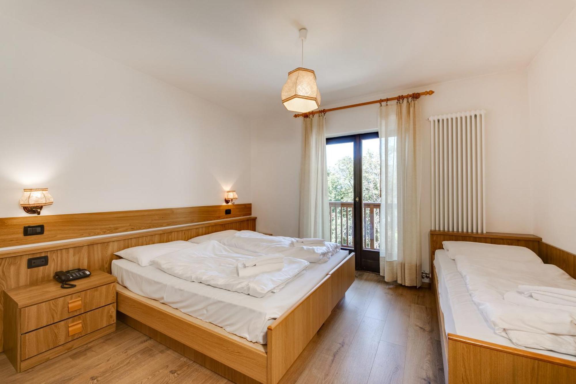 Hotel Bellamonte Predazzo Bilik gambar